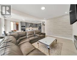 33 Bachelor Street, Brampton, ON L7A5B1 Photo 17