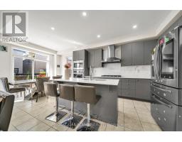 33 Bachelor Street, Brampton, ON L7A5B1 Photo 19