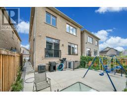 33 Bachelor Street, Brampton, ON L7A5B1 Photo 49