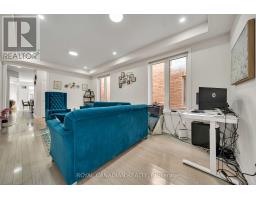 33 Bachelor Street, Brampton, ON L7A5B1 Photo 9