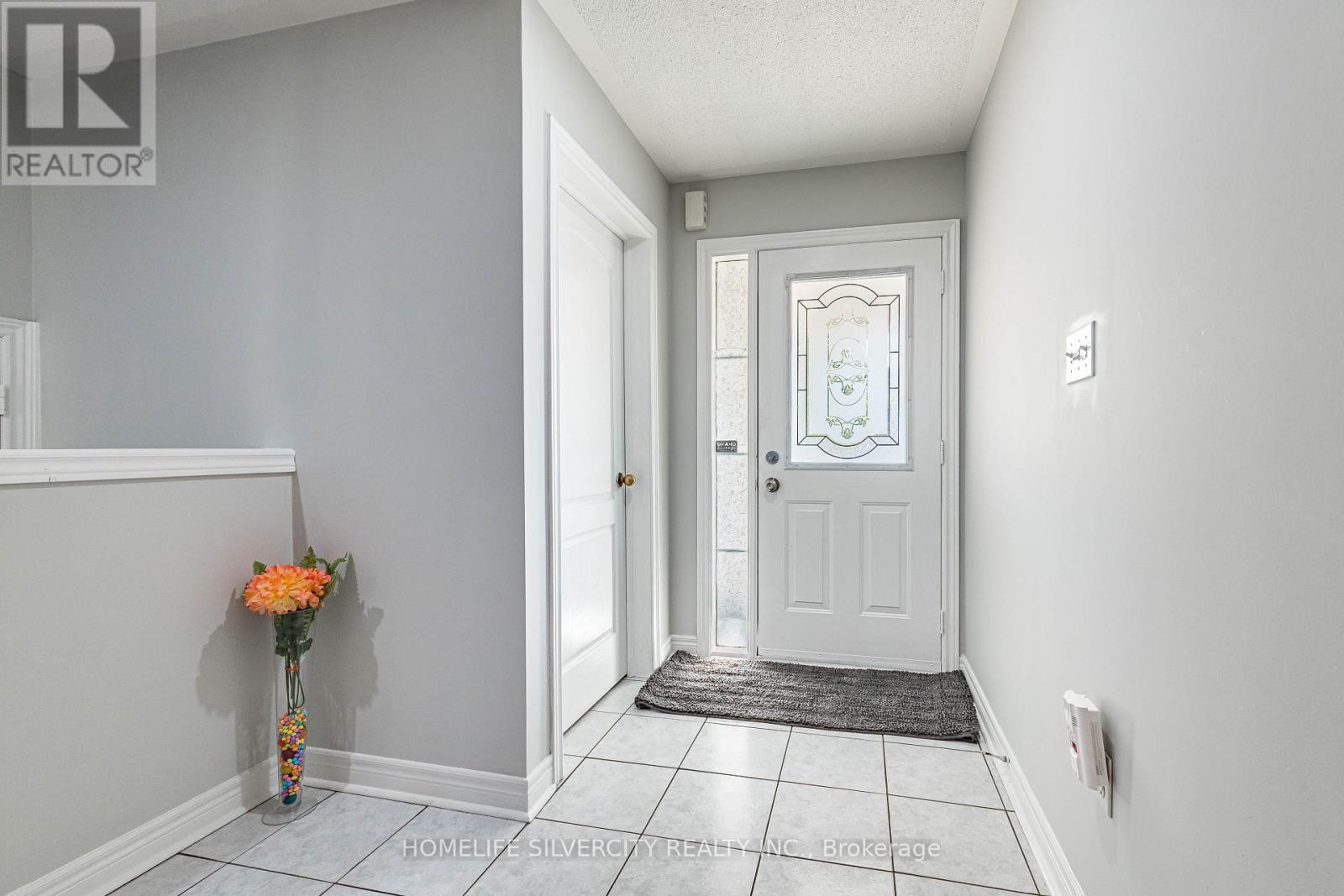 7 Shadyridge Road, Brampton, ON photo 8