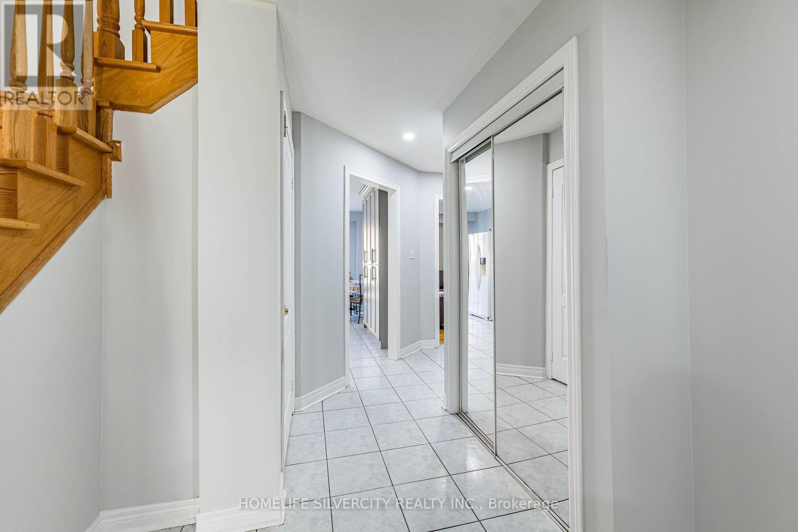7 Shadyridge Road, Brampton, ON photo 9