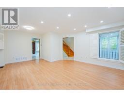 3118 Shadetree Drive, Mississauga, ON L5N6P3 Photo 11