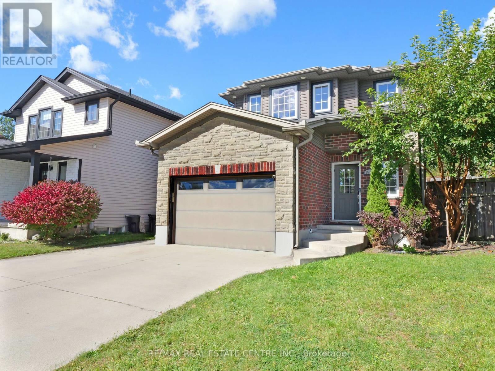 1984 FREDERICK CRESCENT - 1