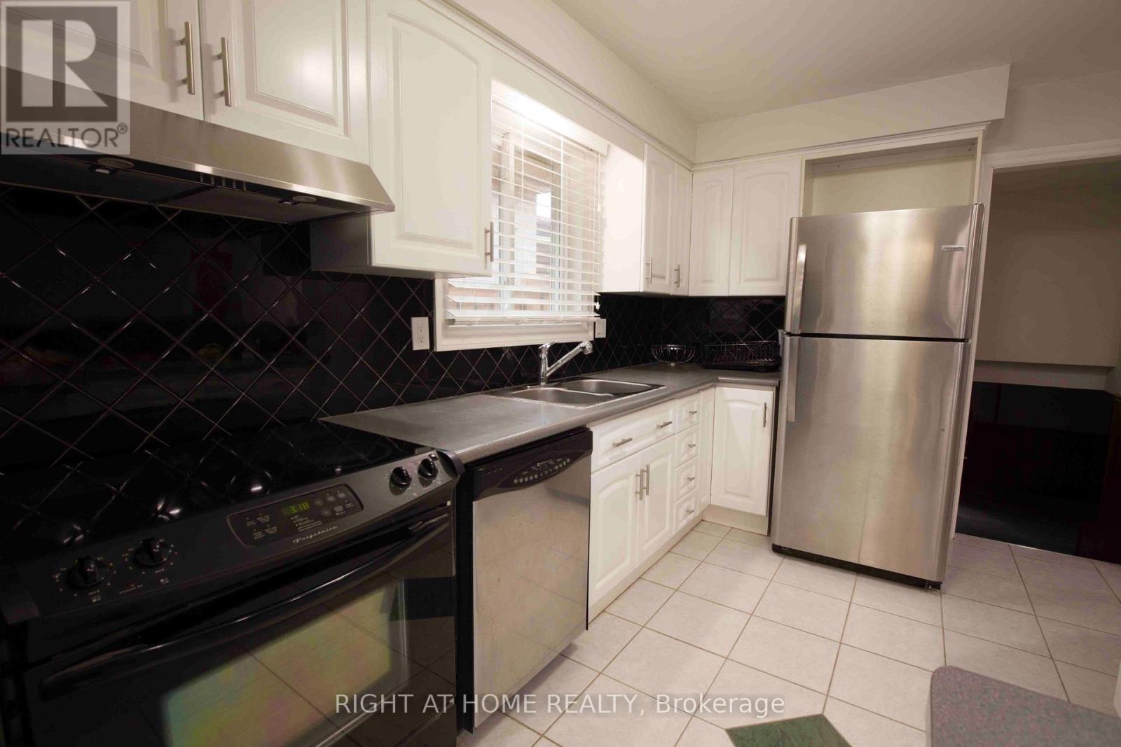 333 REXFORD DRIVE, Hamilton (Randall) — photo 11