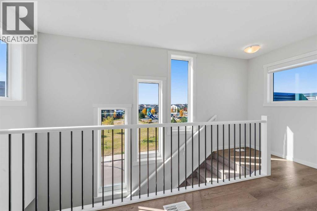 #709 474 Seton Circle SE - 33