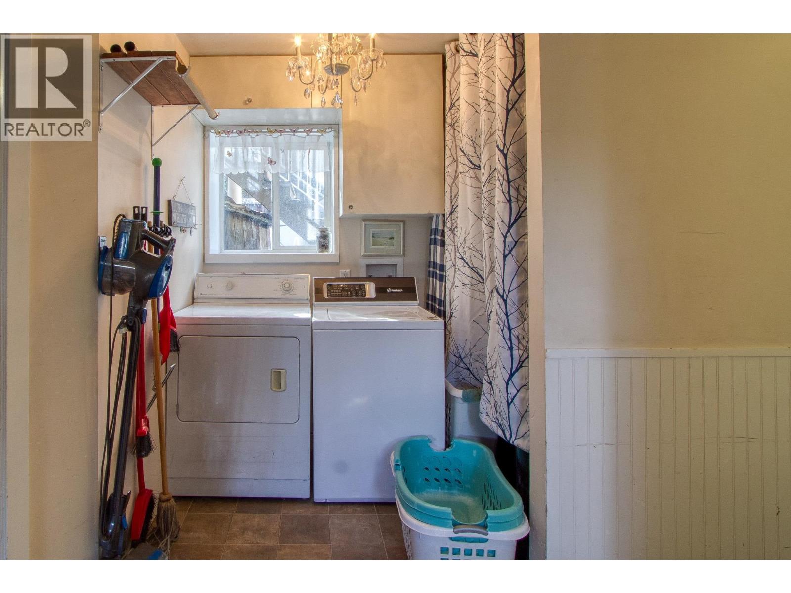 5047 EASZEE DRIVE, 108 Mile Ranch - Image 1