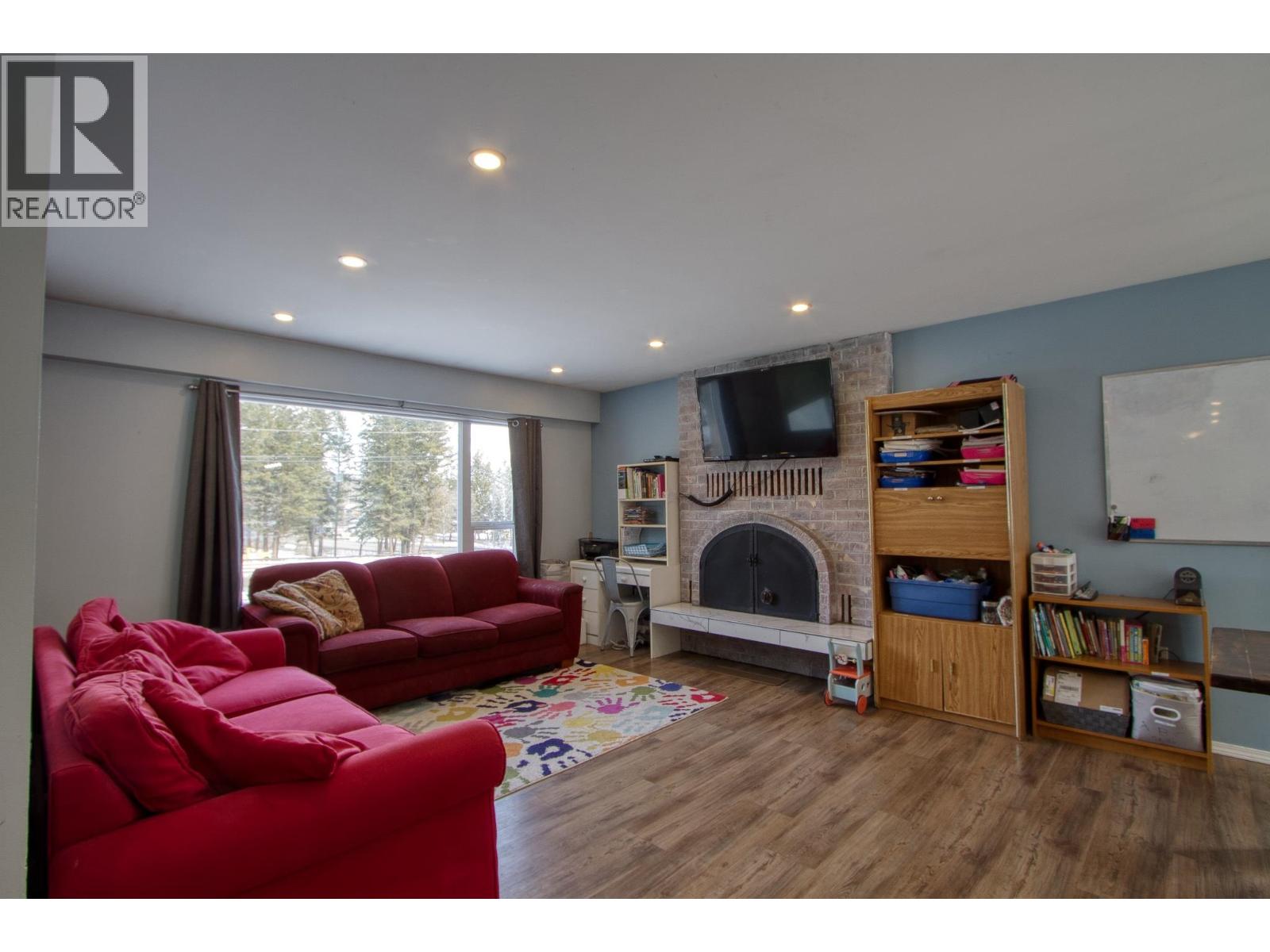 5047 EASZEE DRIVE, 108 Mile Ranch - Image 1
