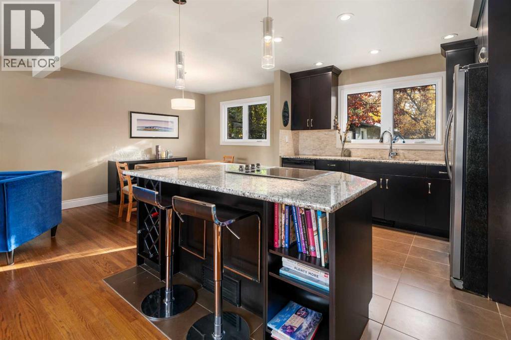 4207 5 Avenue SW - 17
