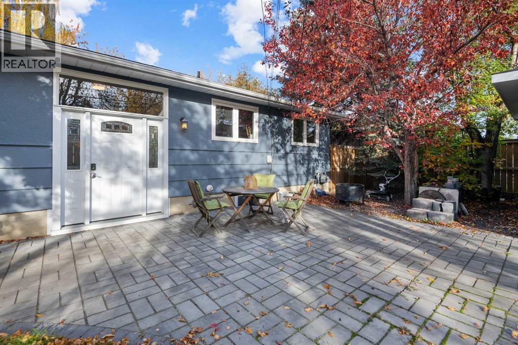 4207 5 Avenue SW - 39