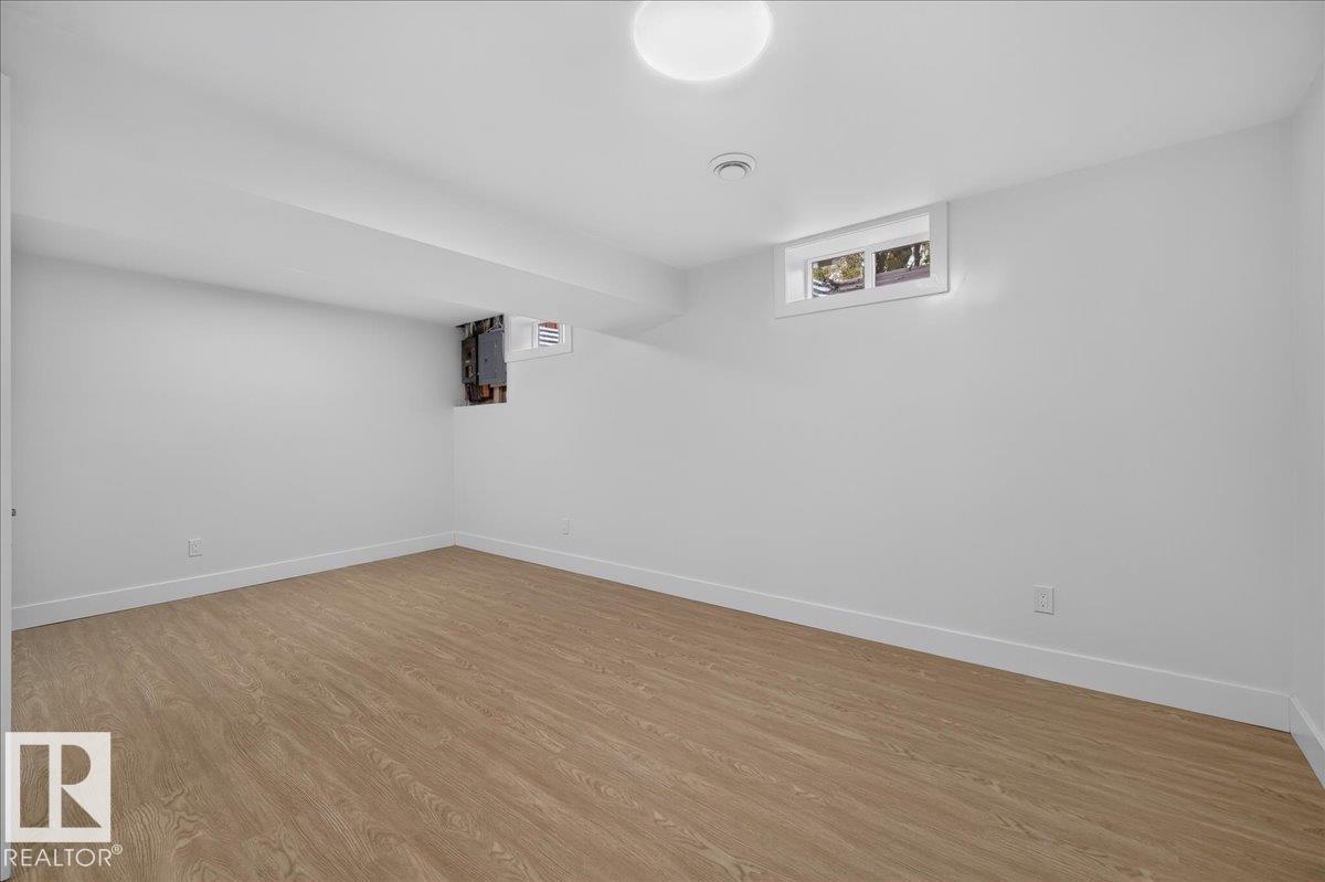 13246 59 ST NW - 32