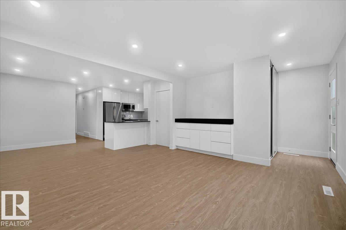 13246 59 ST NW - 8