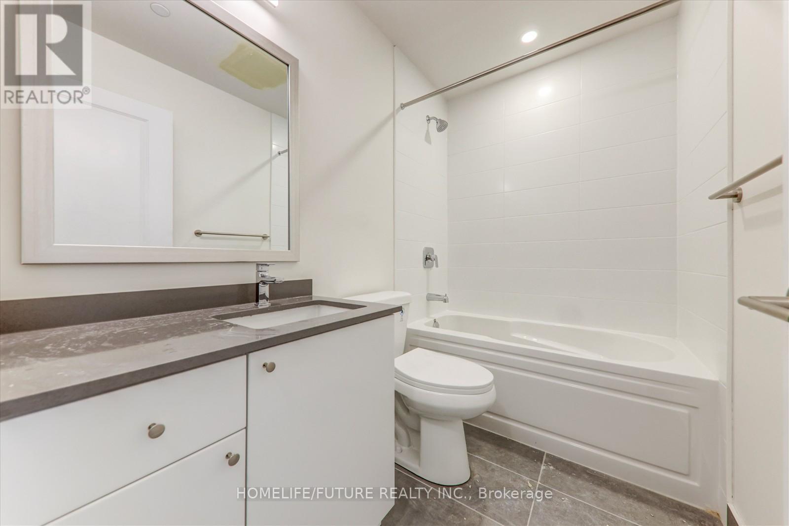 3260 Sheppard Avenue East — photo 15