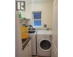 One Room-5227 Chesham Street, Burnaby, BC V5H2L1 Photo 6