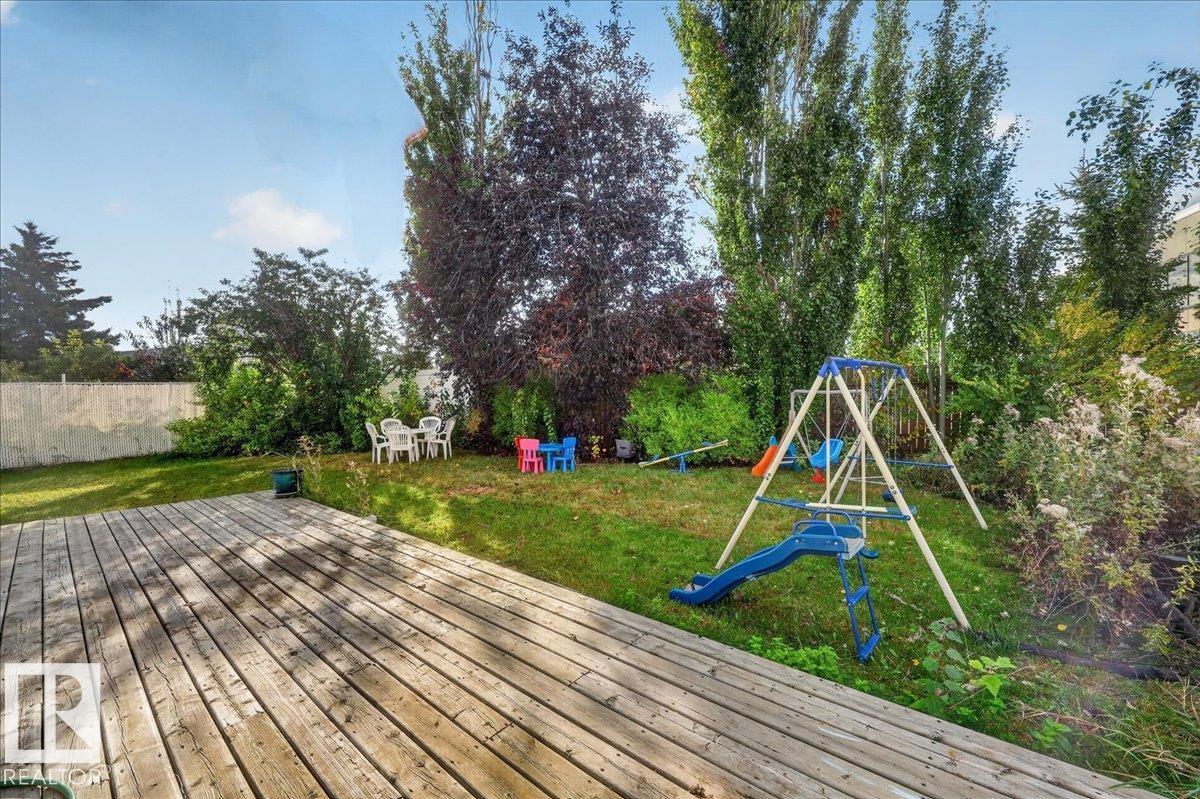 7923 161 AV NW - 54