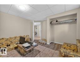 7923 161 Av Nw, Edmonton, AB T5Z3E9 Photo 48