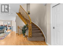 302 Statewood Drive, Ottawa, ON K2K0A8 Photo 6