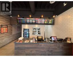 D10 - 400 Scott Street, St  Catharines, ON L2M3W4 Photo 11