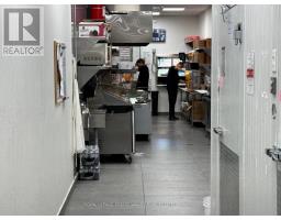 D10 - 400 Scott Street, St  Catharines, ON L2M3W4 Photo 9
