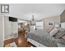 3221 Burroughs Manor NE - photo 15