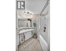 3221 Burroughs Manor NE - photo 19