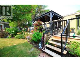 3221 Burroughs Manor NE - photo 40