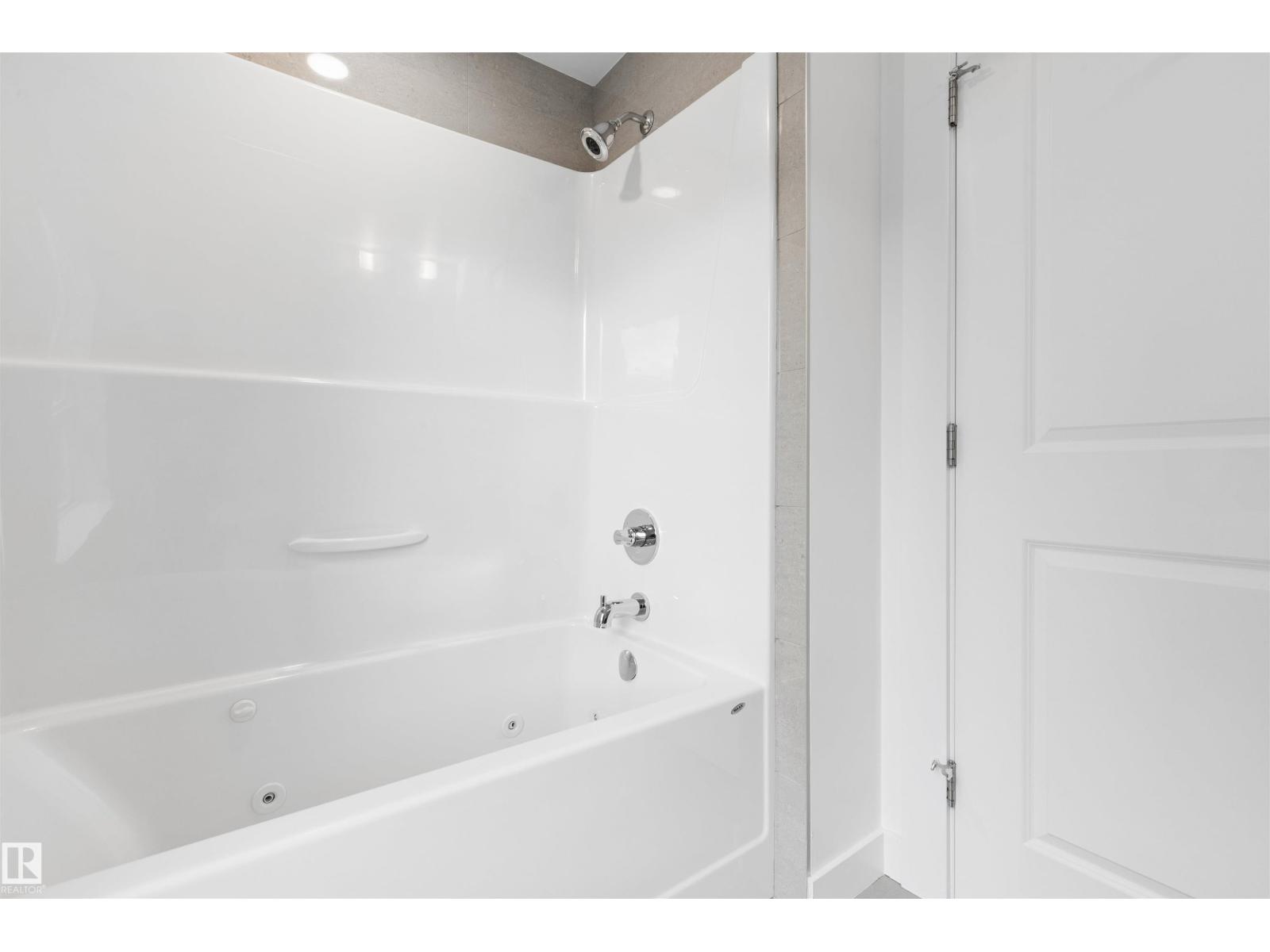 #203 9720 106 ST NW - 39