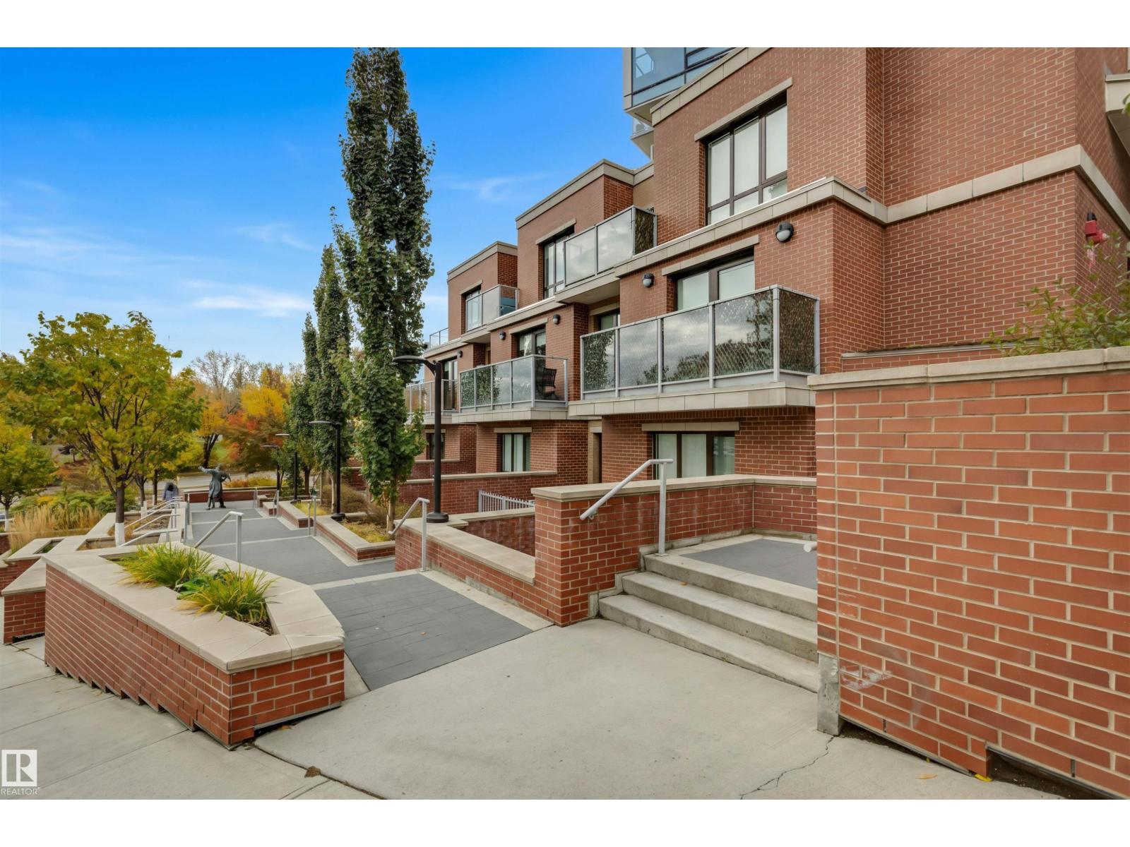 #203 9720 106 ST NW - 46