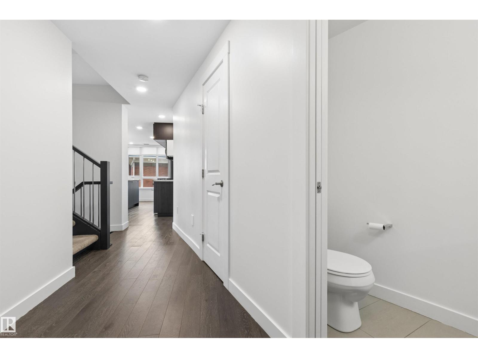 #203 9720 106 ST NW - 6