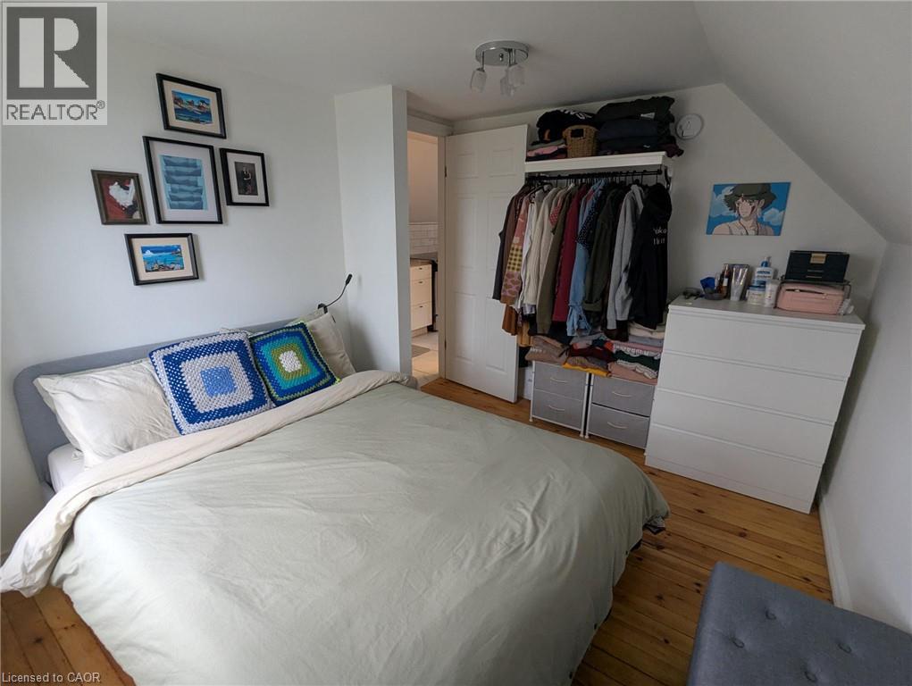 209 George Street — photo 14