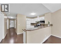 104 Catalina Circle NE - photo 12