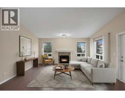 104 Catalina Circle NE - photo 6