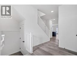 496 MONTEREY Drive SE - photo 2