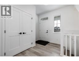 496 MONTEREY Drive SE - photo 3