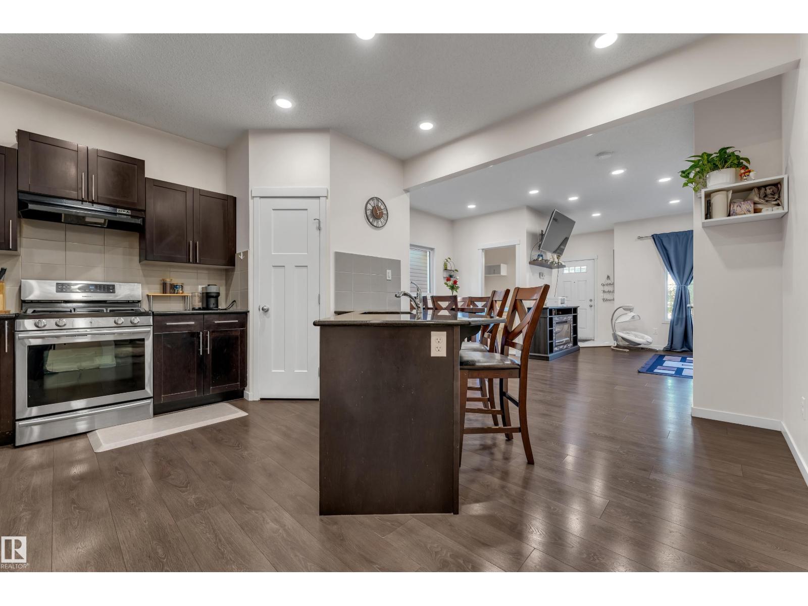 1517 27 AV NW - 14