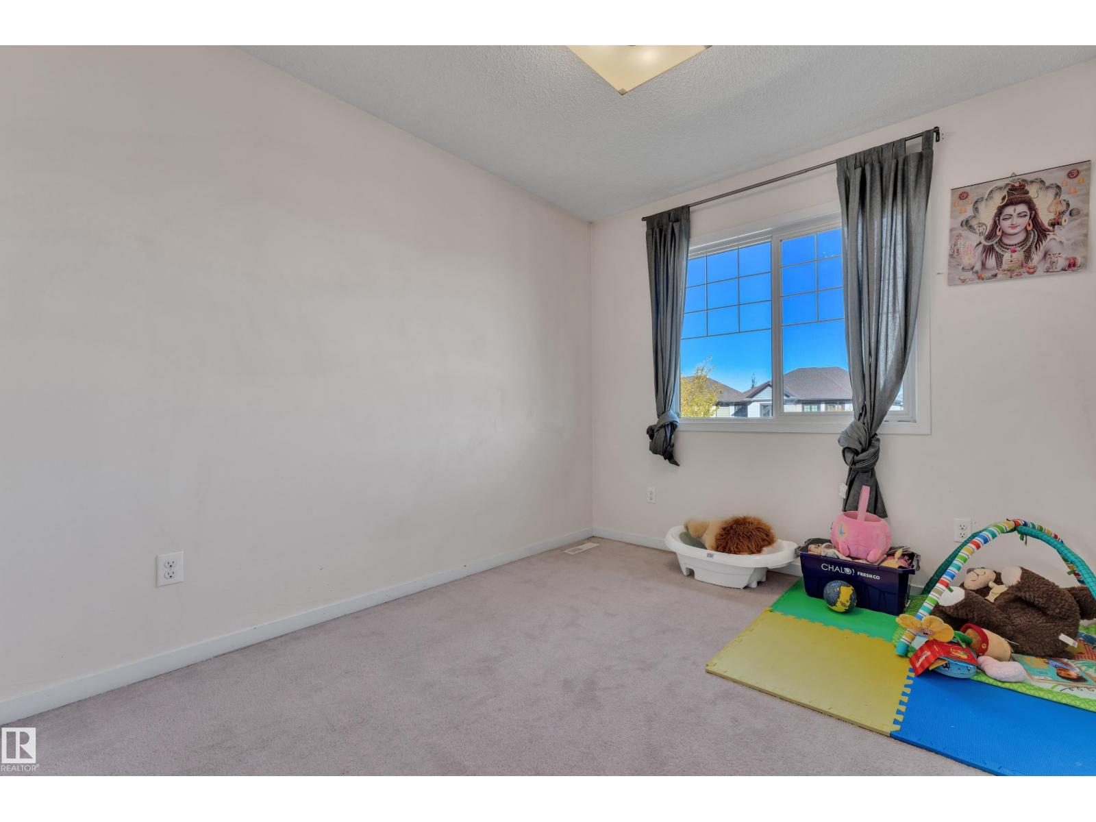 1517 27 AV NW - 19