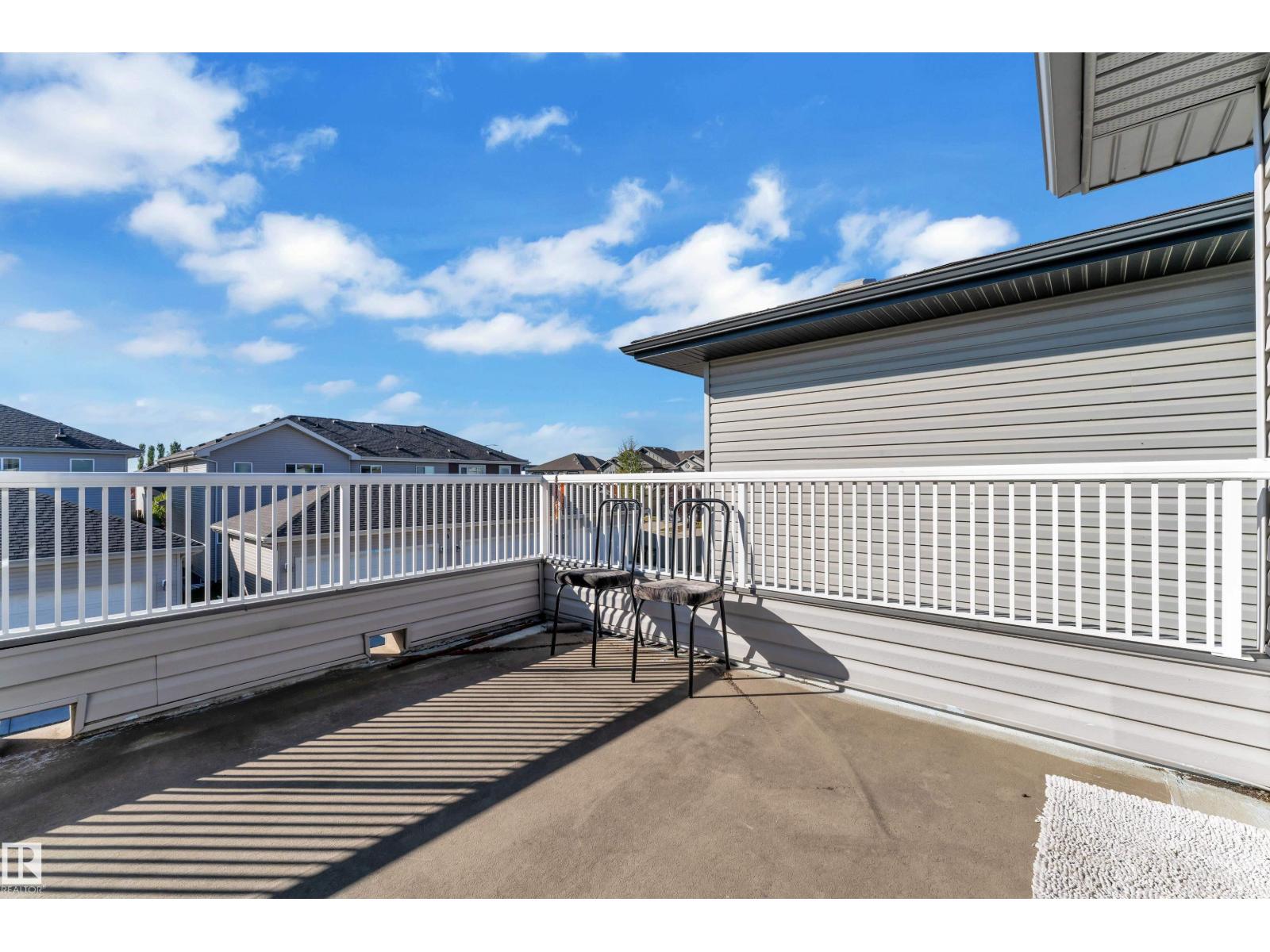 1517 27 AV NW - 31