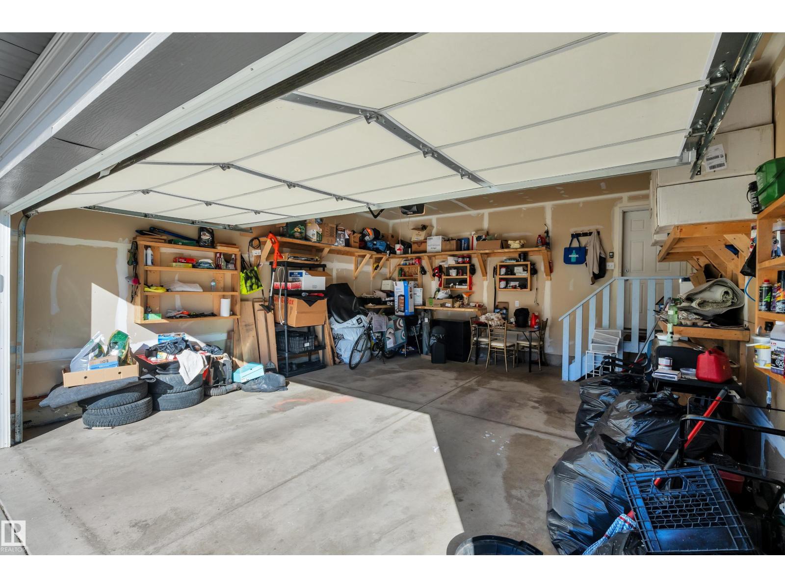 1517 27 AV NW - Image 32