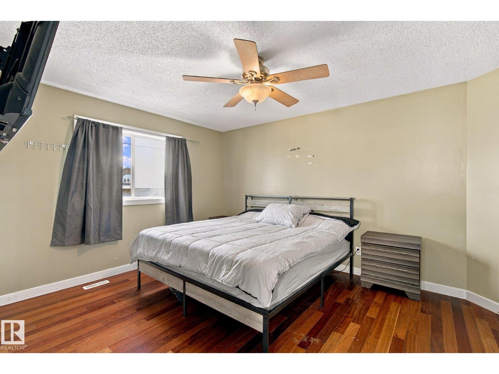 8402 96 ST - Image 17