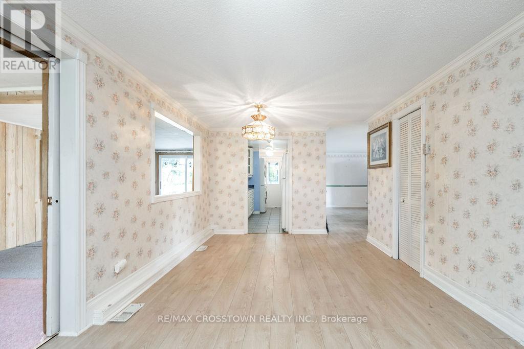 2 TAMARACK COURT - 11