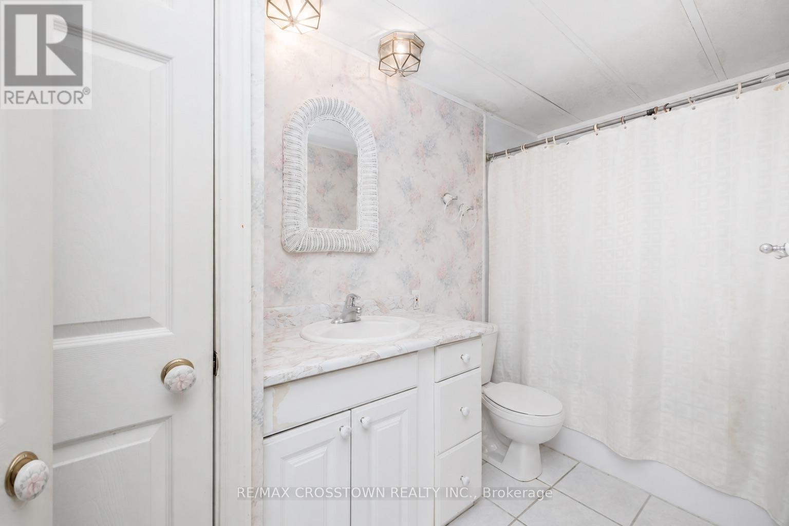 2 Tamarack Court, Innisfil, ON photo 30