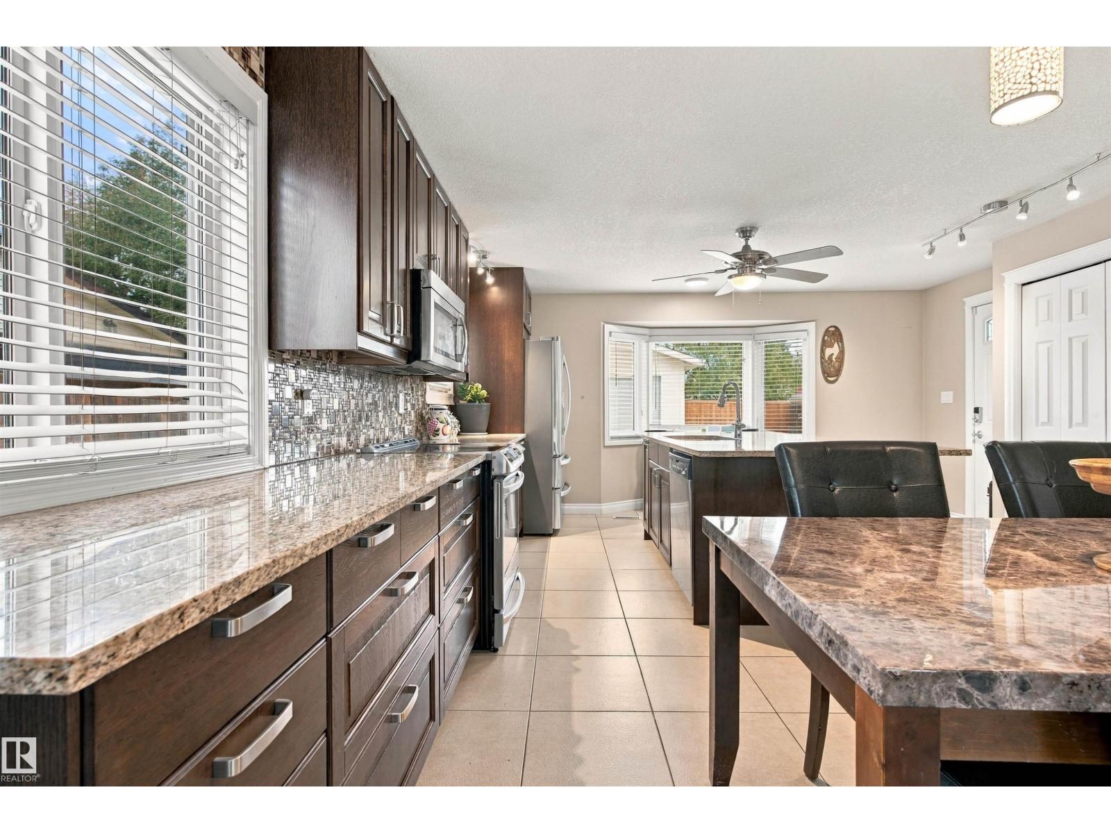 18208 99 AV NW - 13