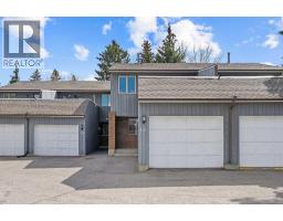 13, 803 Varsity Estates Drive NW - photo 1