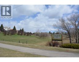 13, 803 Varsity Estates Drive NW - photo 39