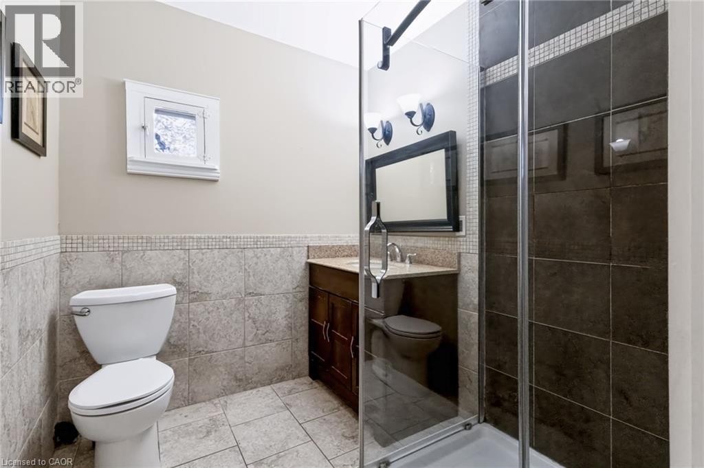 4245 William Street — photo 33