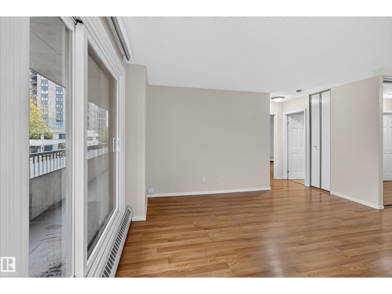 #206 10175 114 ST NW - 16