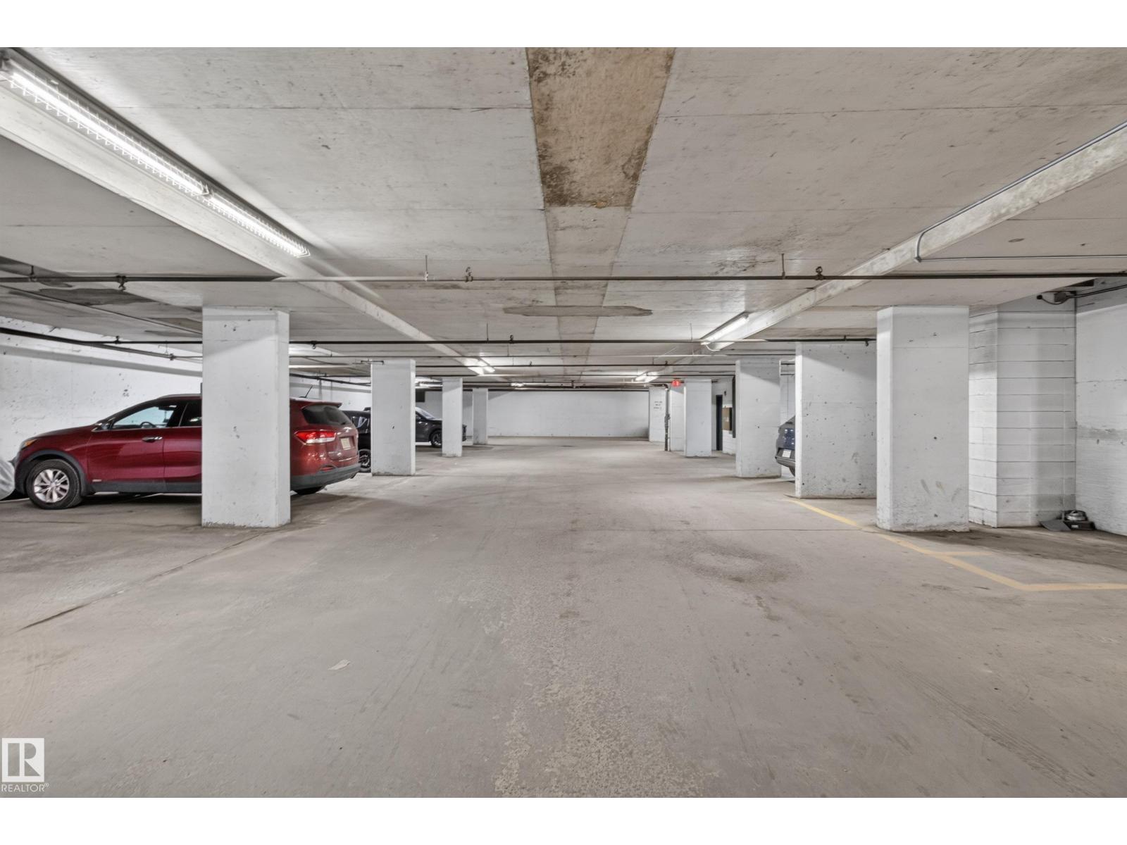 #206 10175 114 ST NW - 32