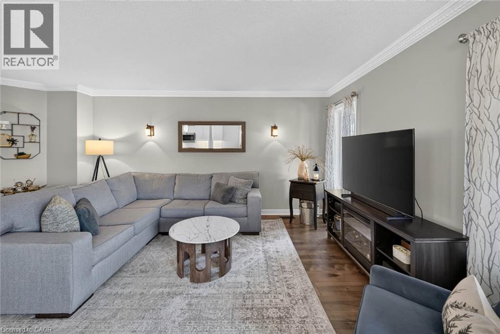 32 PRIMEAU Avenue, Whitby — photo 11