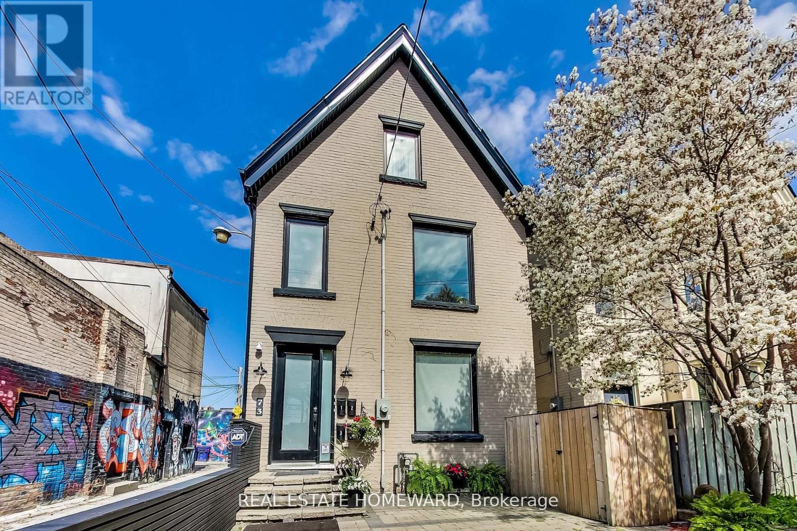 4 - 73 ELM GROVE AVENUE, Toronto (South Parkdale)