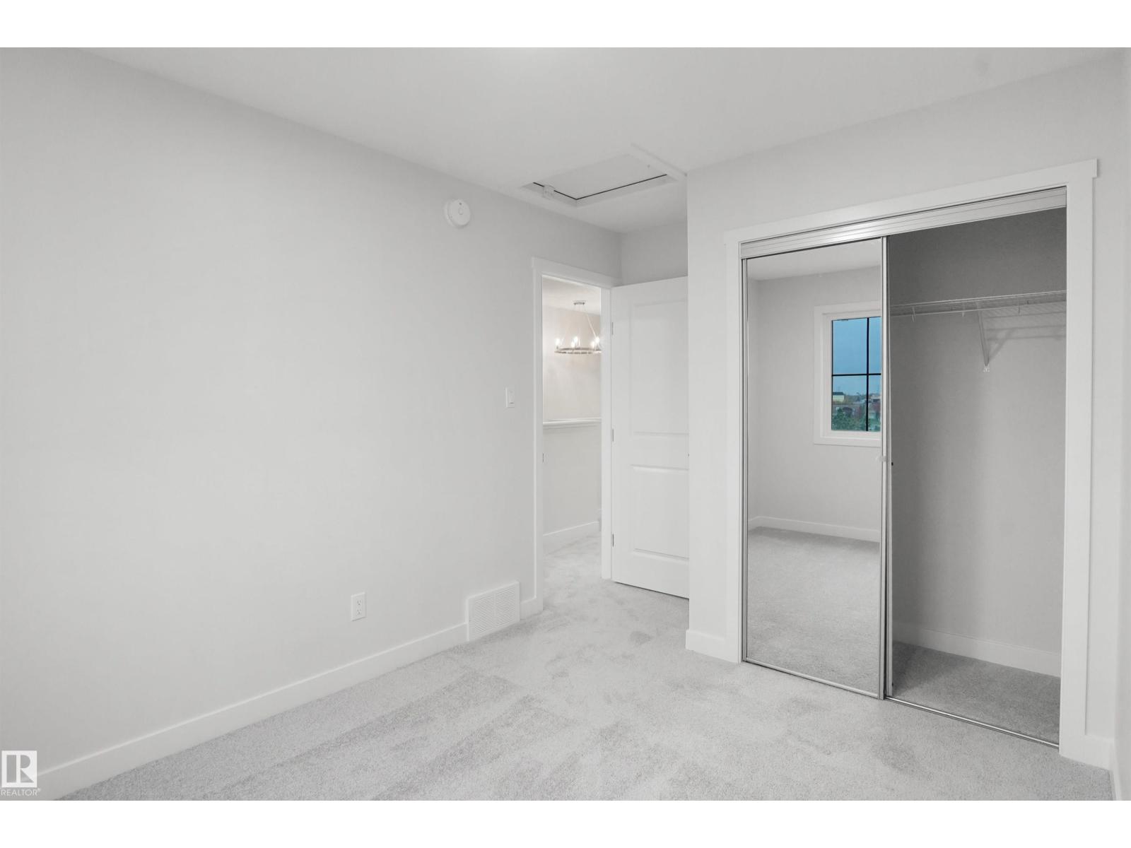 508 176 AV NE - Image 24